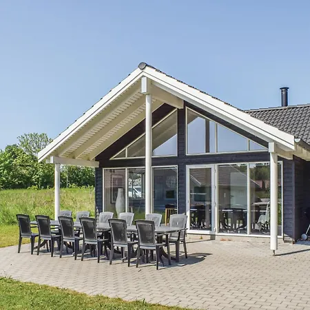 Lovely In Tranekaer With Kitchen Hou (Syddanmark)
